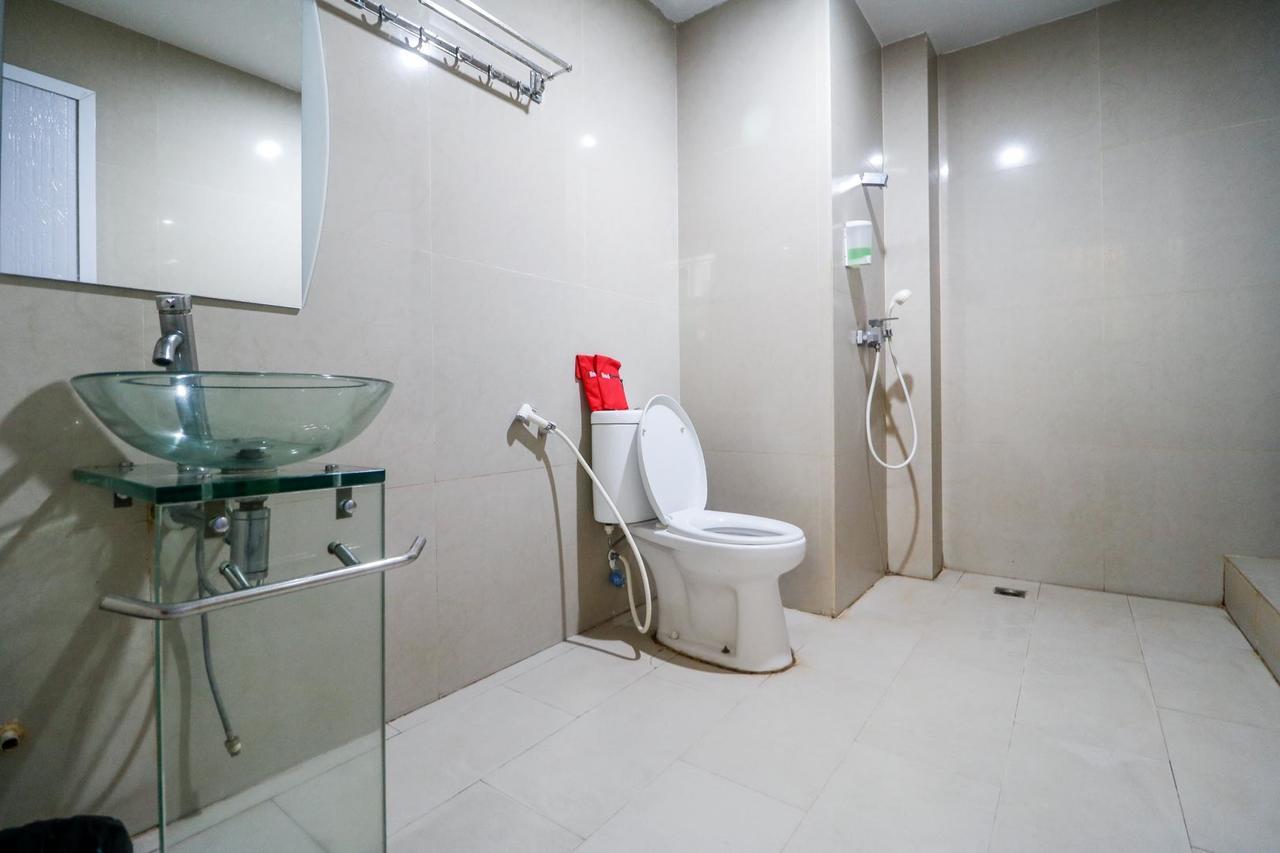 Reddoorz Plus Near Pasar Wisata Пеканбару Экстерьер фото